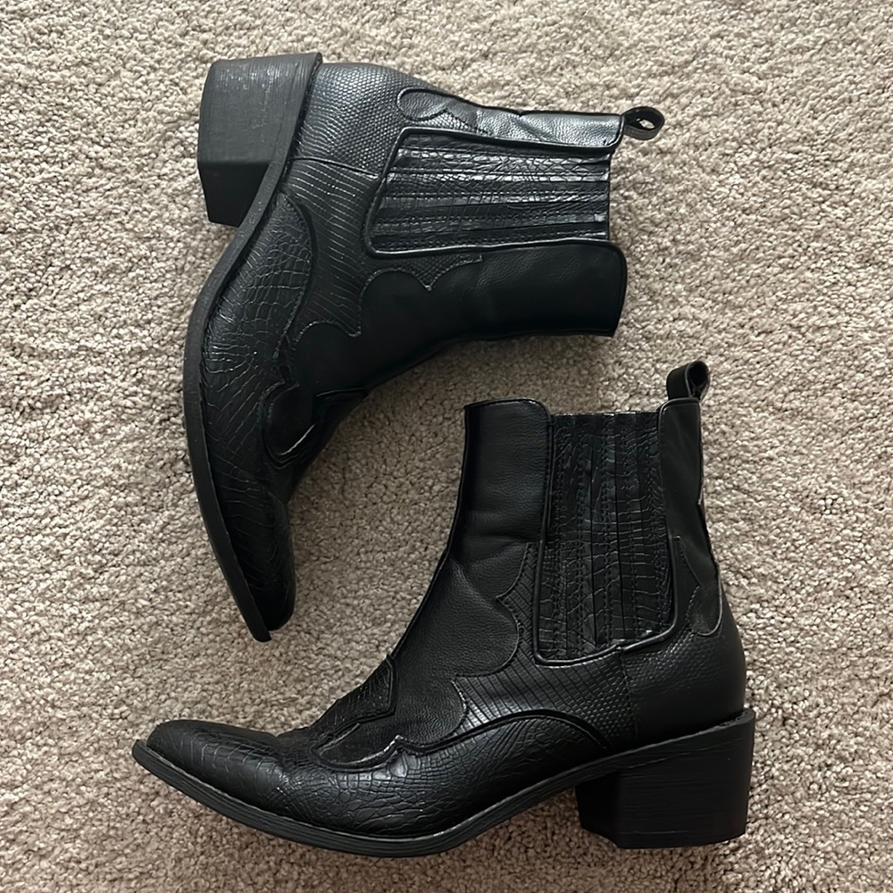 Matisse Footwear Cavalier Western Boot